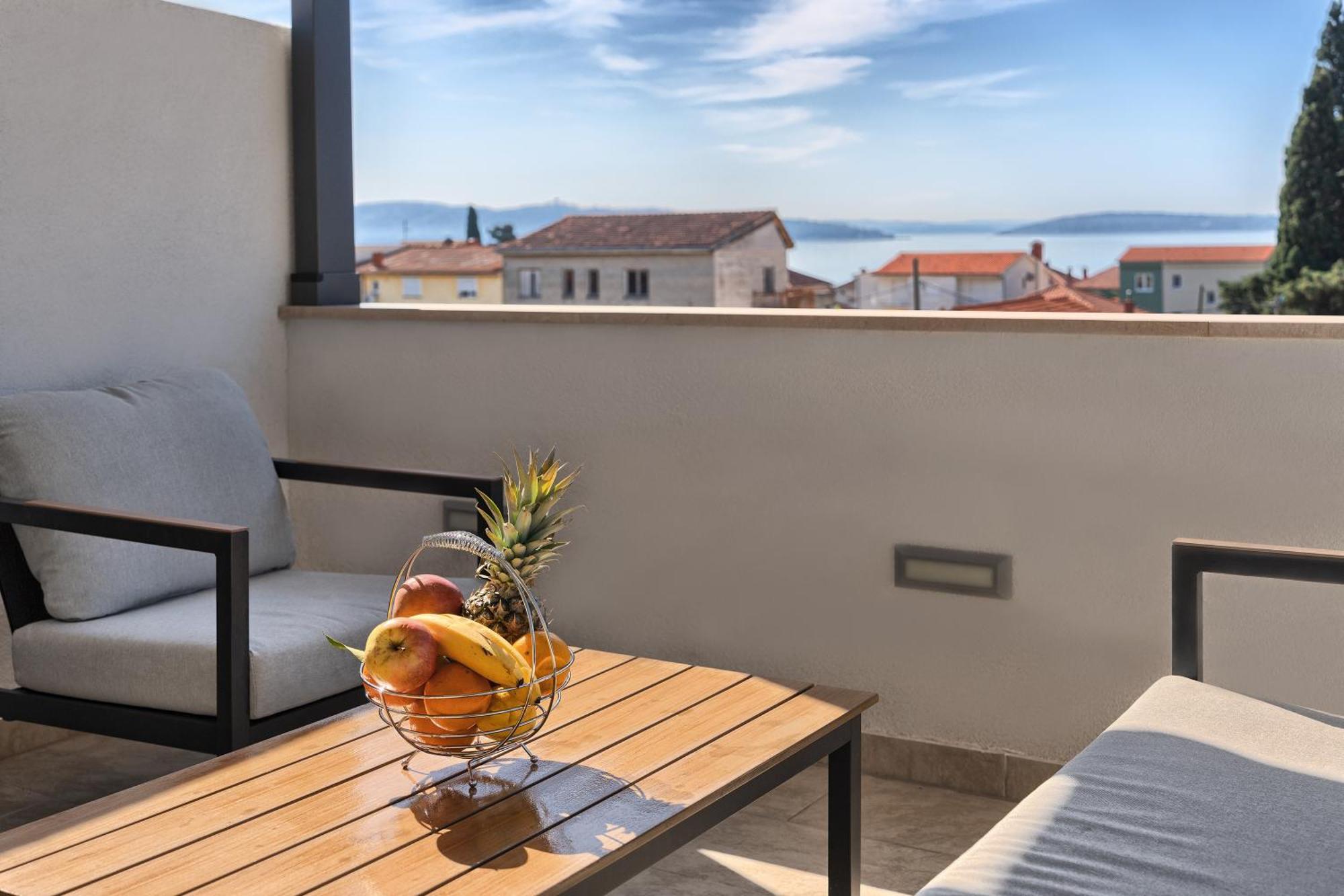 Kaštela 3Rd Floor Apartman מראה חיצוני תמונה