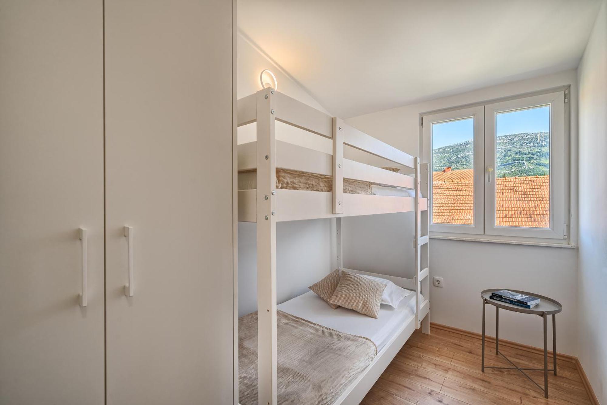 Kaštela 3Rd Floor Apartman מראה חיצוני תמונה