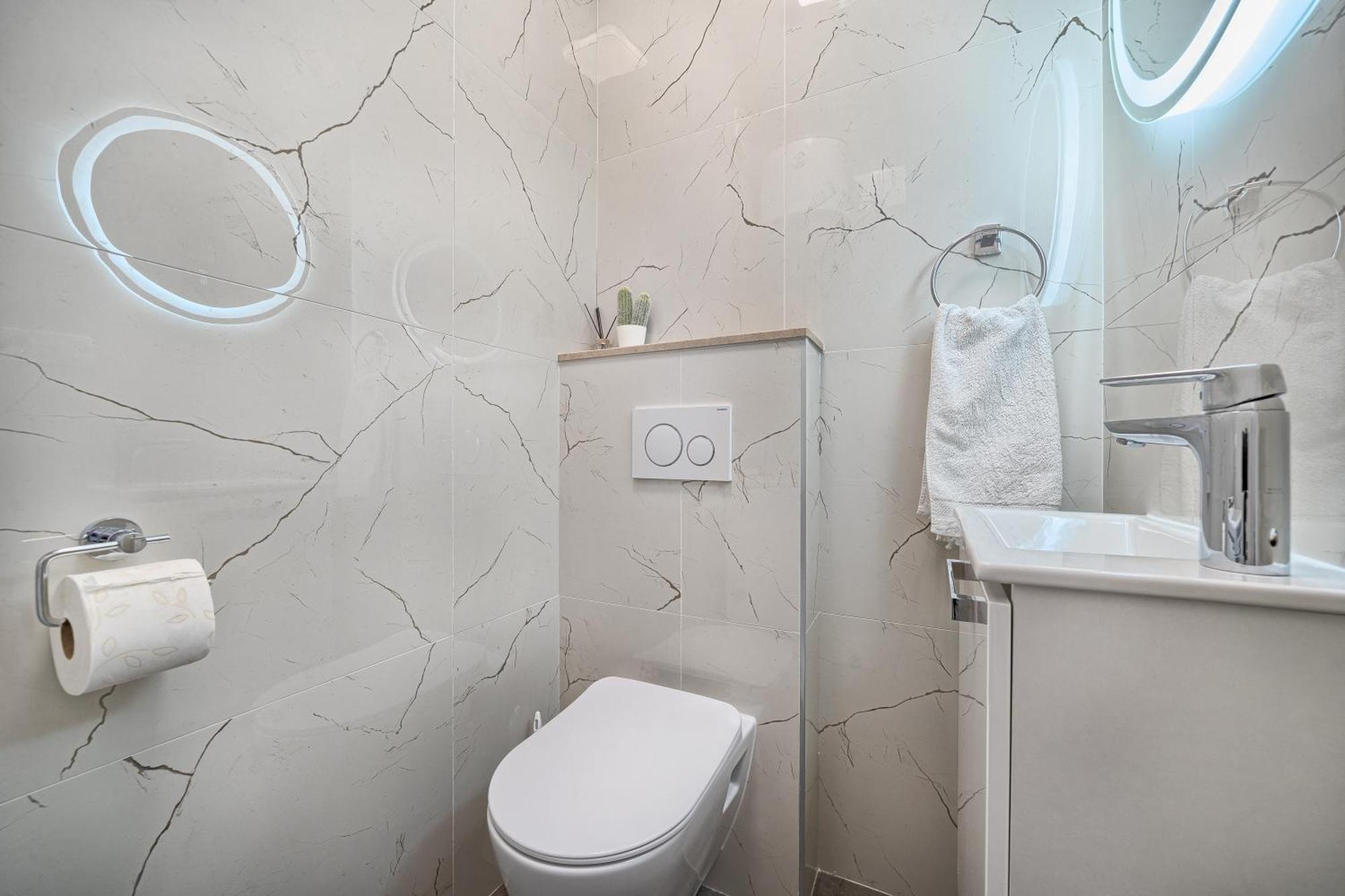 Kaštela 3Rd Floor Apartman מראה חיצוני תמונה